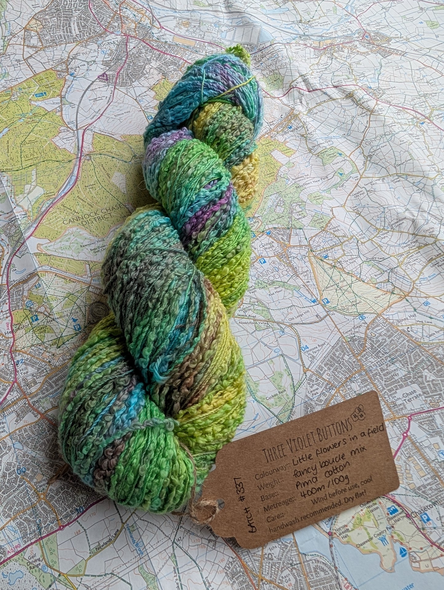 Little flowers on a field :: pima cotton fancy boucle