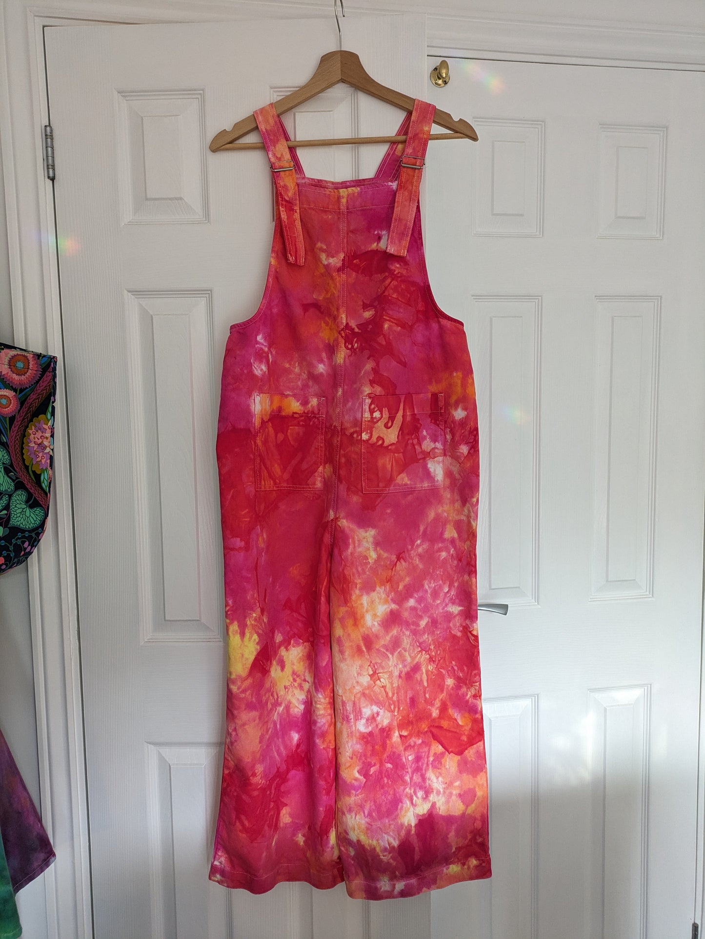 Cropped dungarees size 10