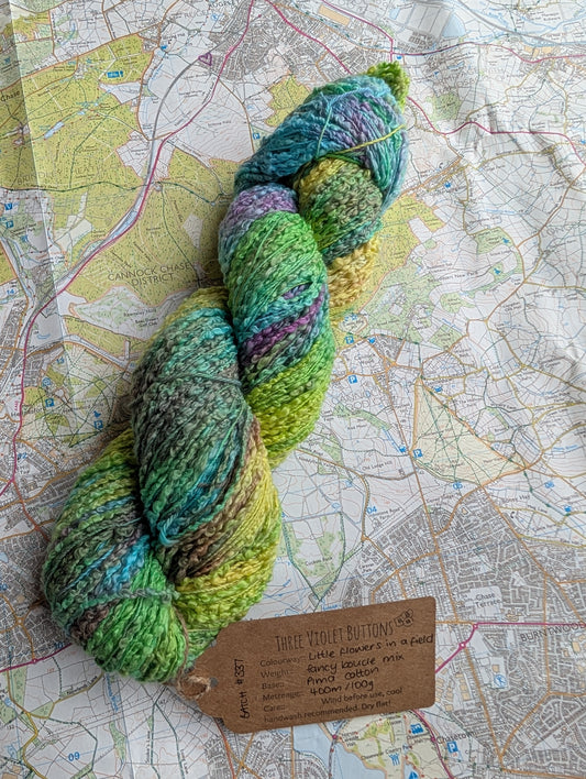Little flowers on a field :: pima cotton fancy boucle
